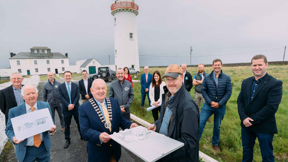 Council members at the Loop Head Contract announcement